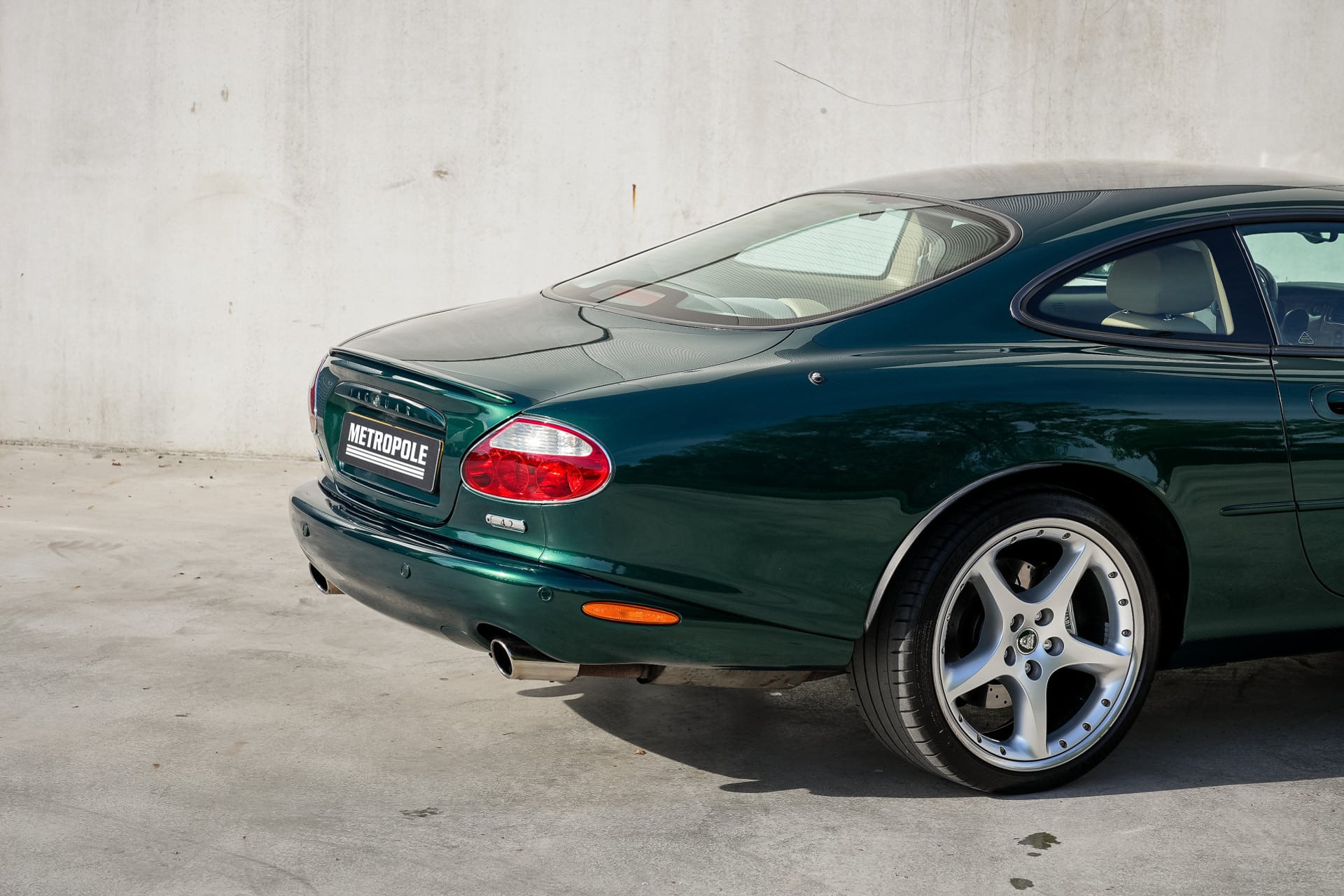 Jaguar XKR