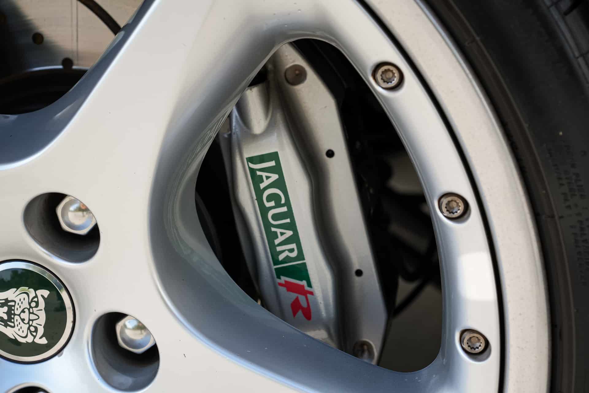 Jaguar XKR