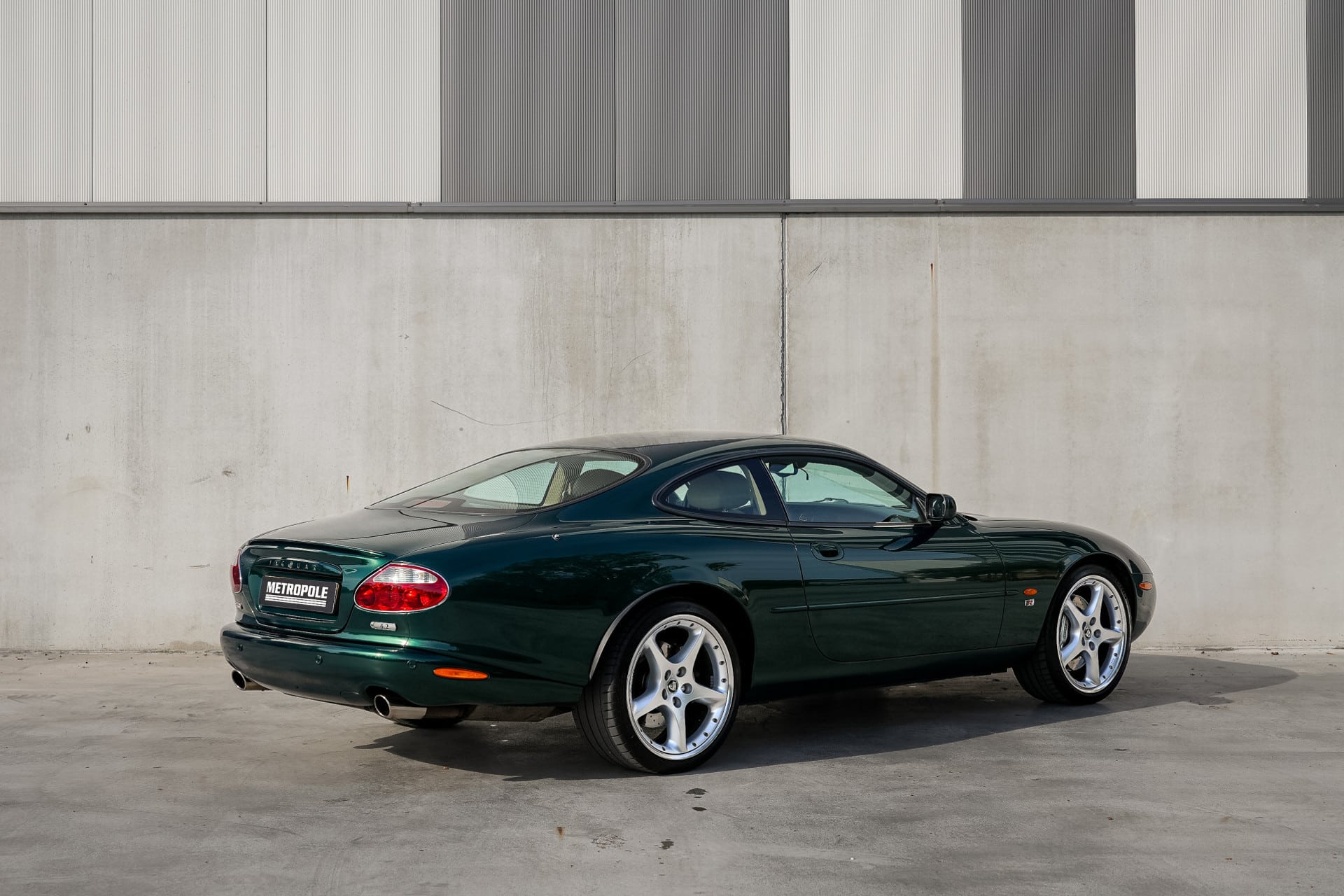 Jaguar XKR