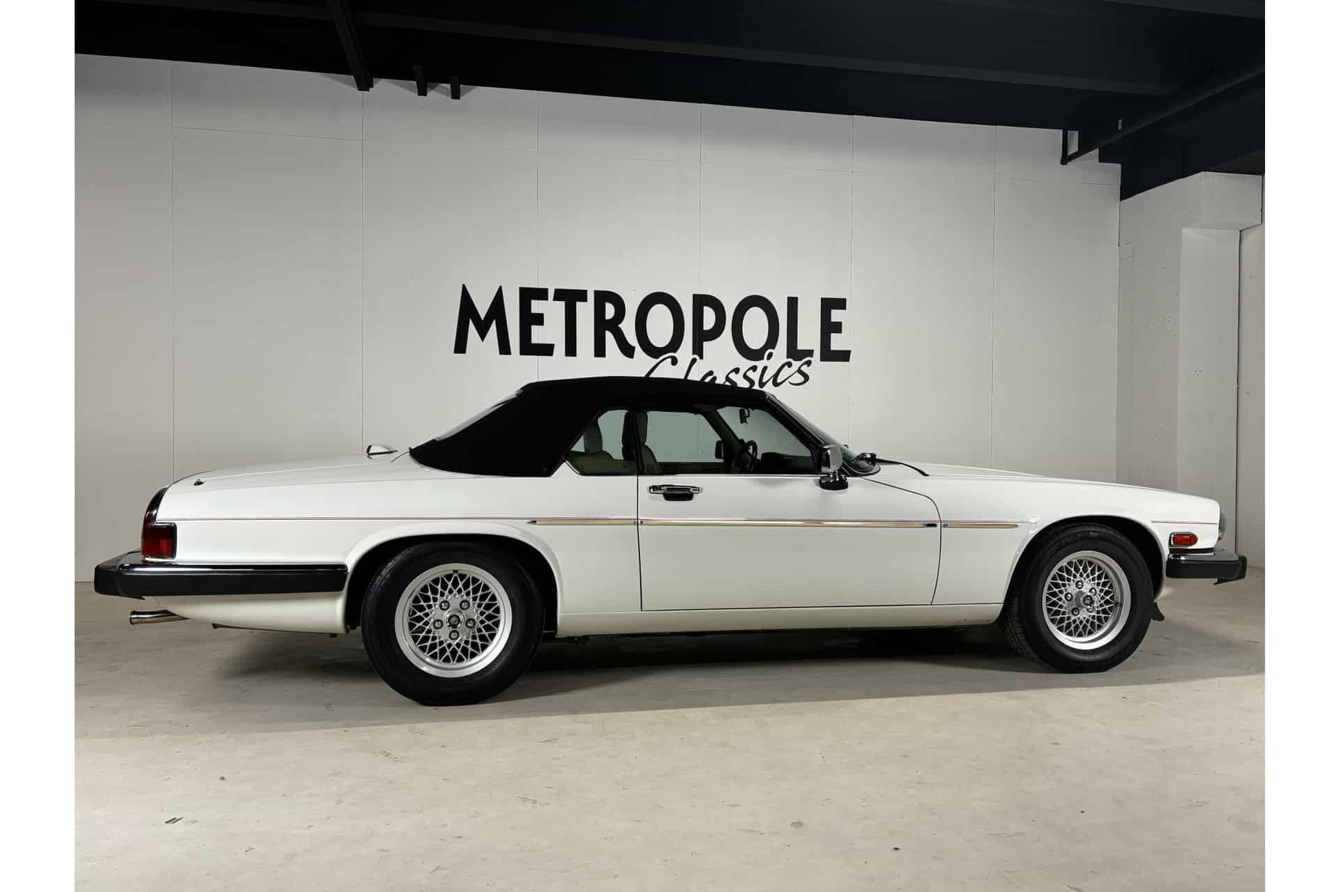 Jaguar XJS V12