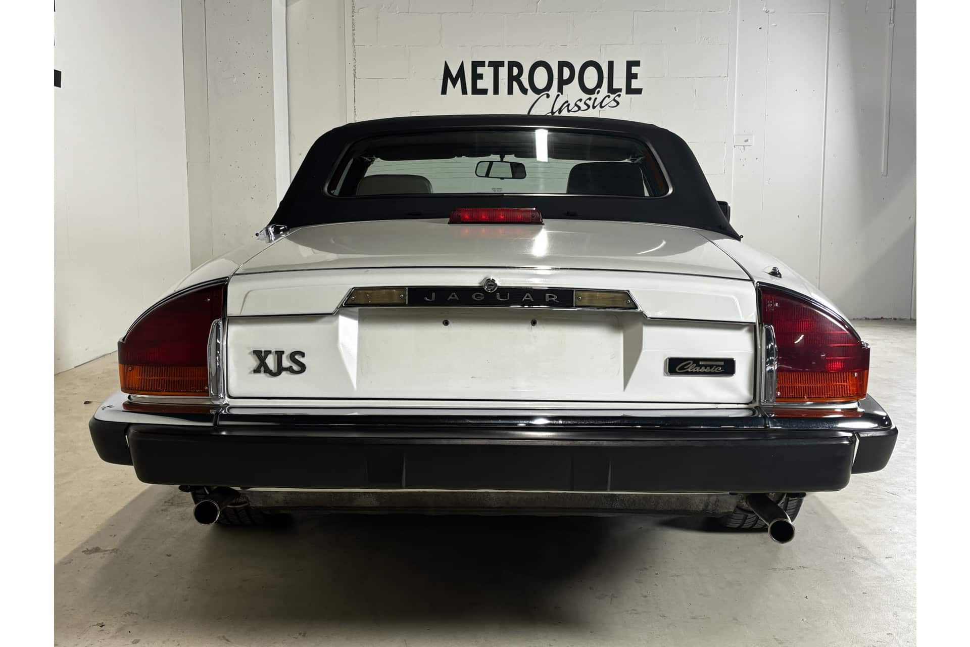 Jaguar XJS V12