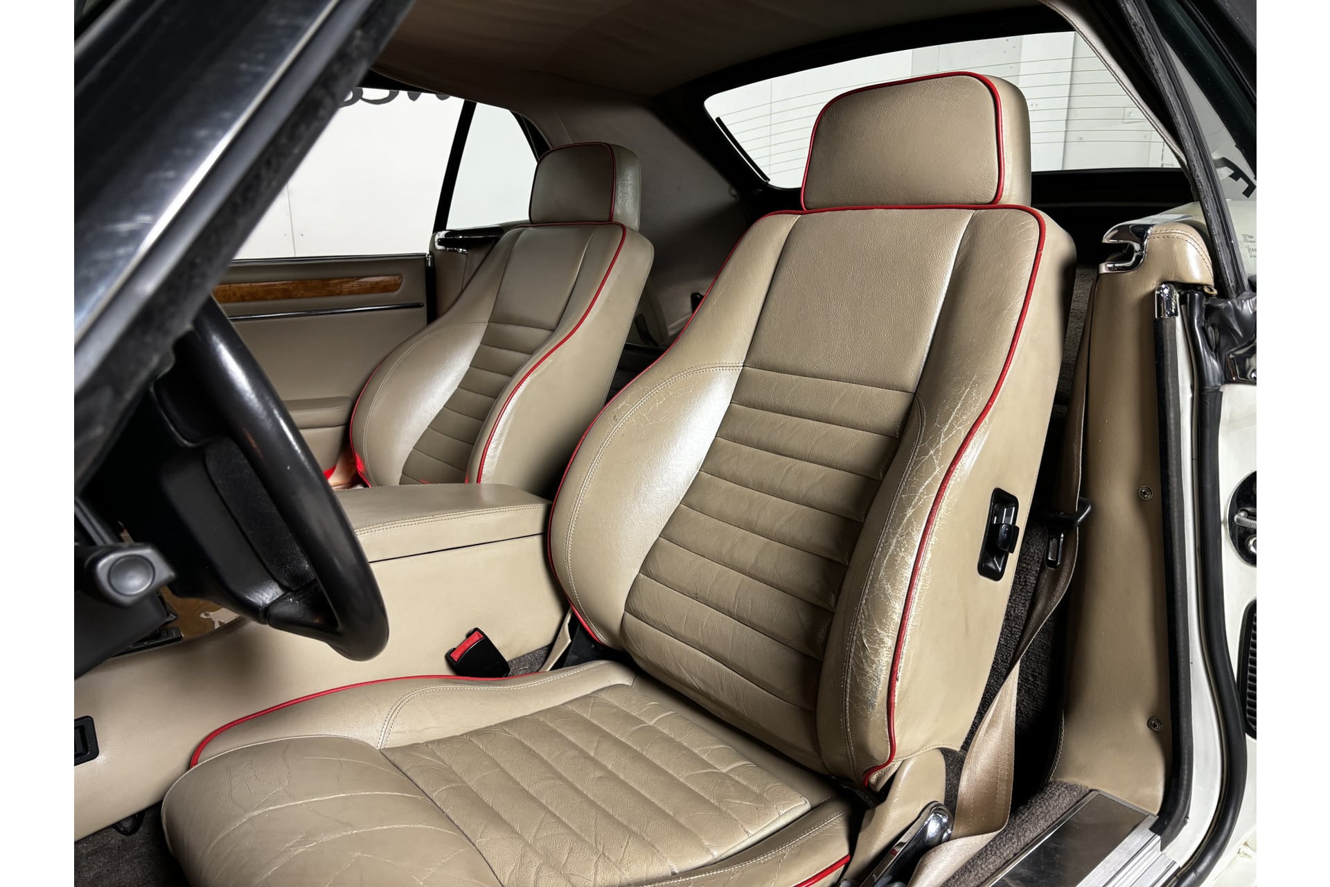 Jaguar XJS V12